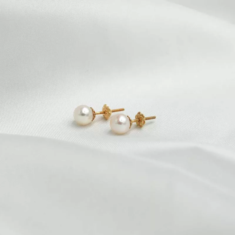 Aro Perla Cultivada Oro Amarillo 18k