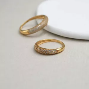 Anillo Cintillo Oro Amarillo 18k con circones