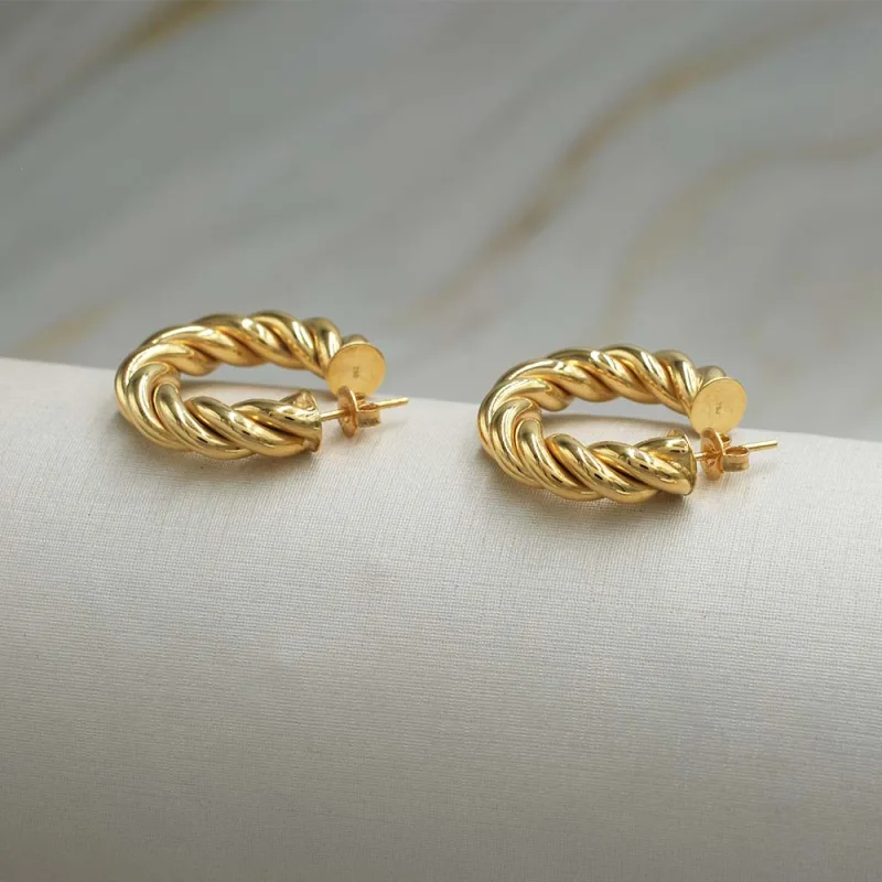 Aro Argolla Olivia Oro Amarillo 18k