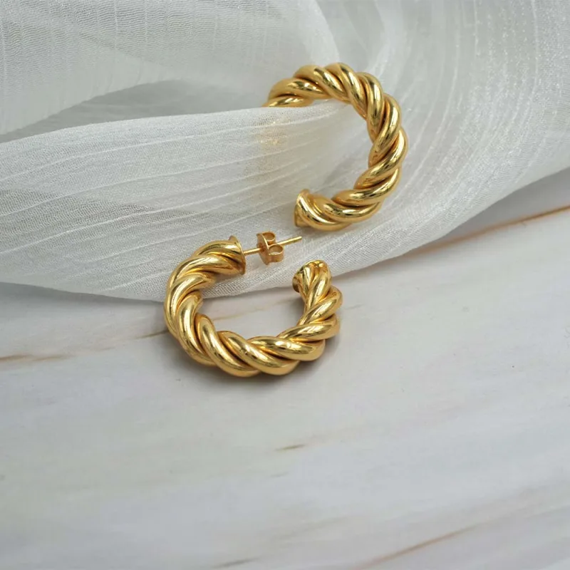 Aro Argolla Olivia Oro Amarillo 18k