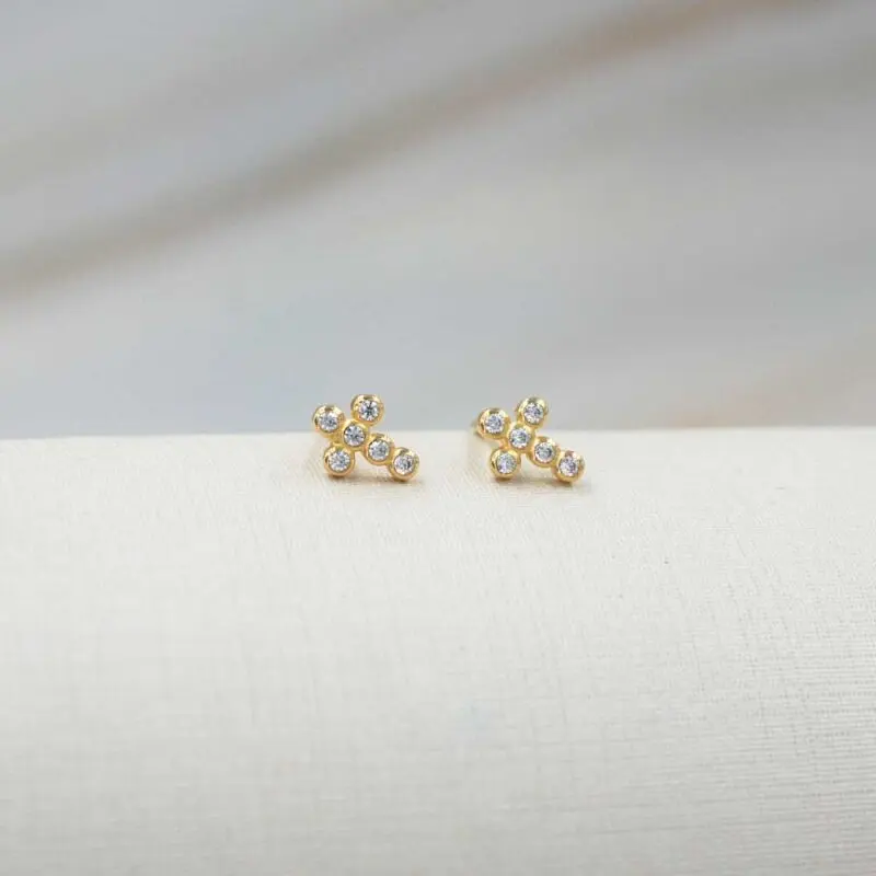Aros mini de oro 18 quilates – joyas sutiles para uso diario