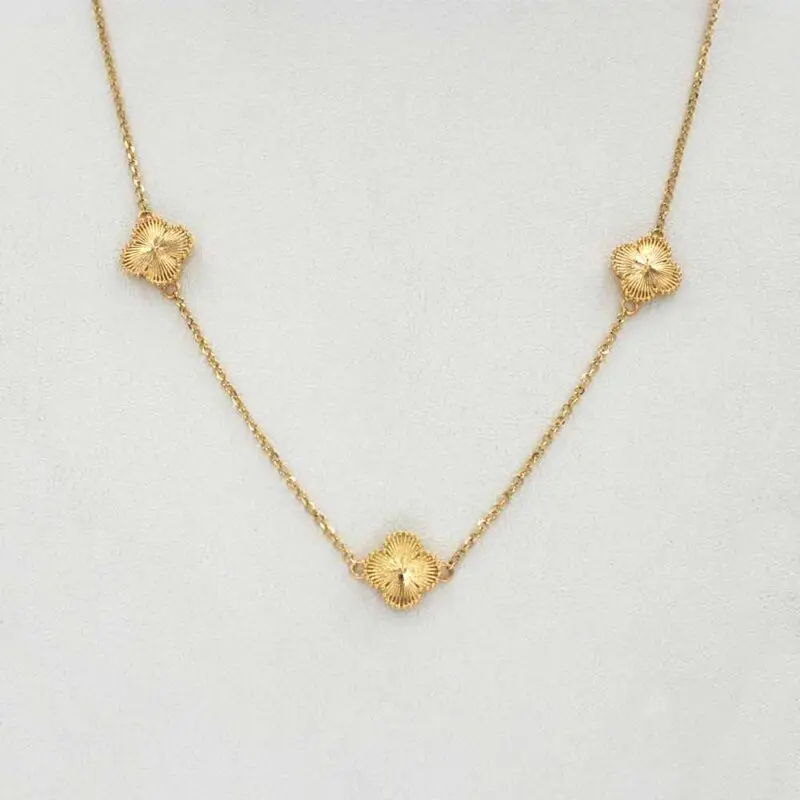 COLLAR_TREBOL