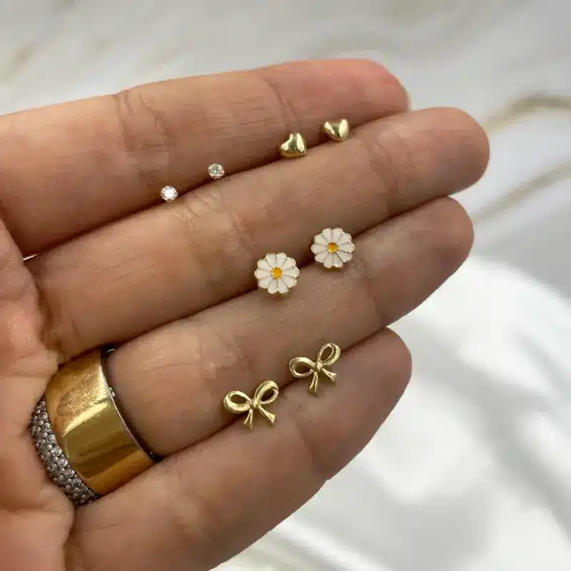 Aros Abridores de oro amarillo 18k. Aros para bebes, una joya atemporal.